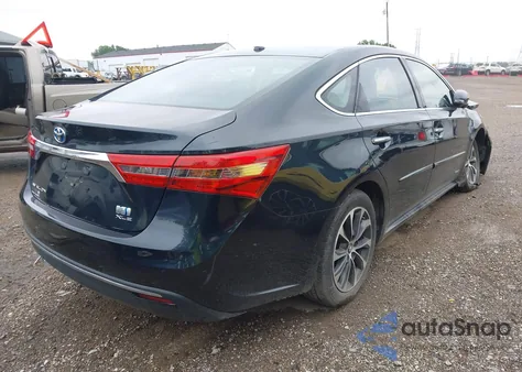 2018 Toyota Avalon Hybrid Xle из США, поврежденный, VIN 4T1BD1EB4JU062147